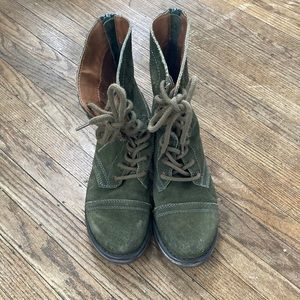 Green suede Steve Madden combat boots